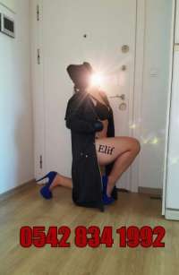 Benzersiz ve Akılda Kalıcı Güzelliği ile Antalya Rus Escort Yana